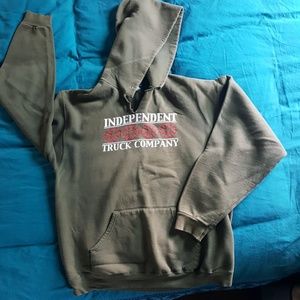 Independent sweatshirt